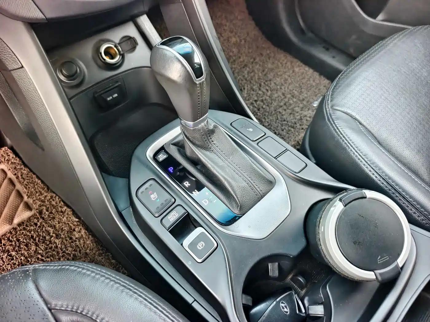 Hyundai Santa Fe 2013 2.4L Automatic AWD Premium фото 5