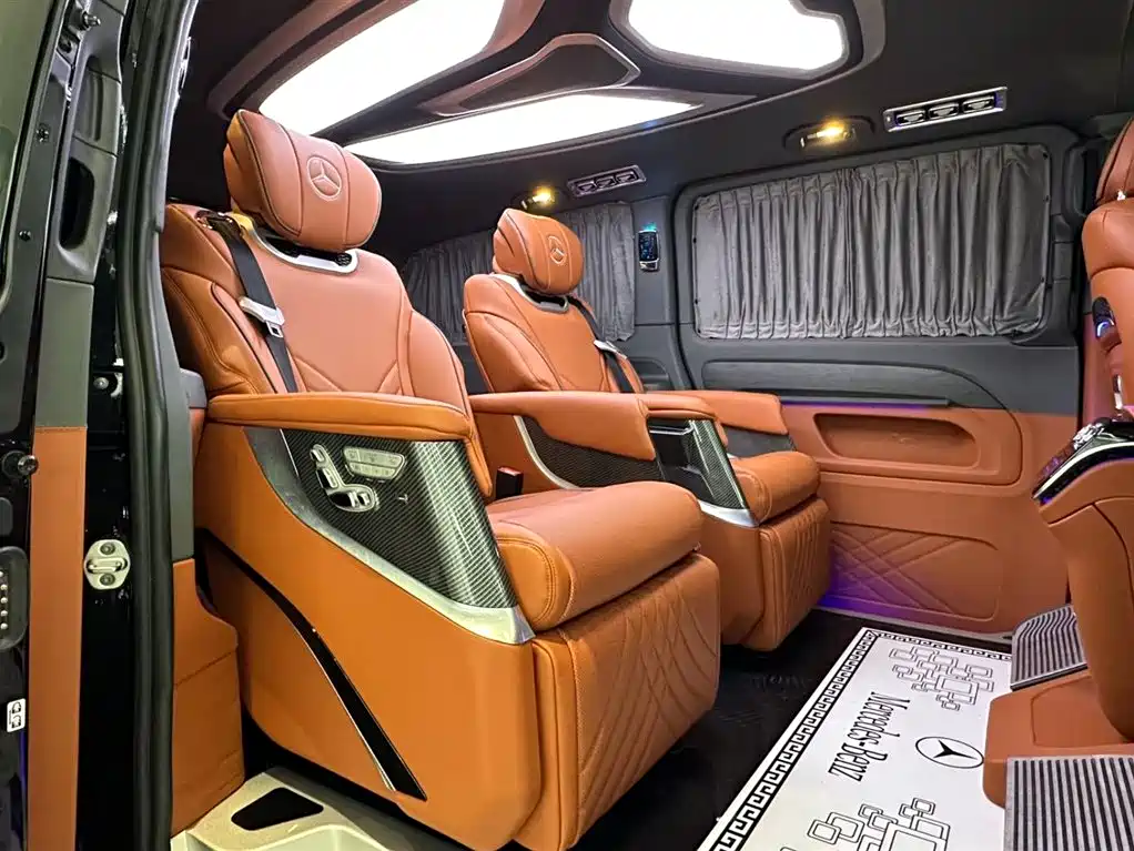 Mercedes-Benz Vito 2018 2.0T Business China V фото 18