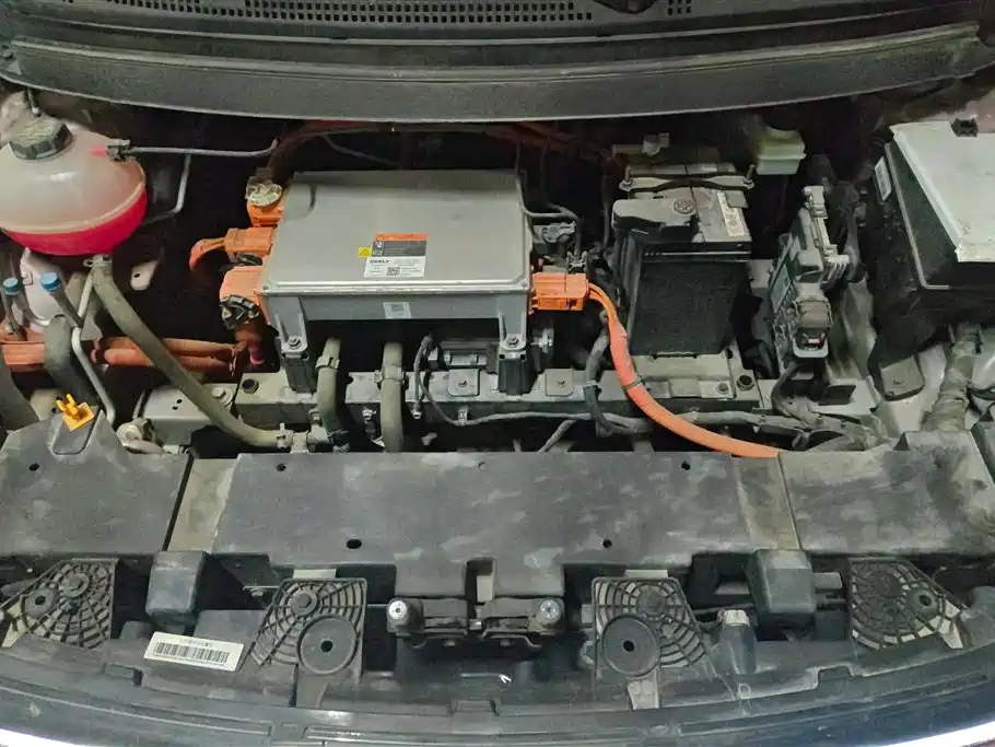 GEELY GEOMETRY E FIREFLY