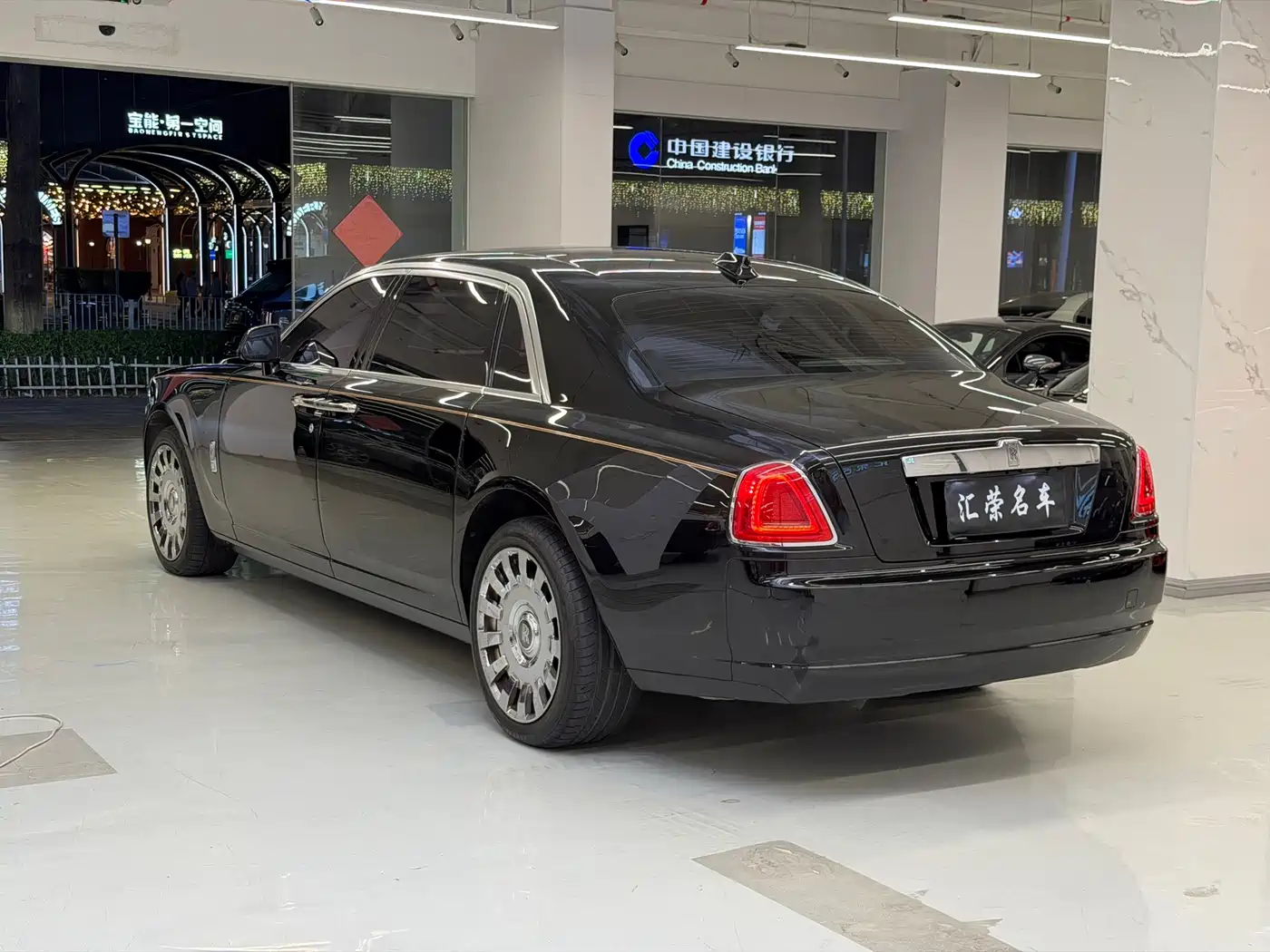 Фото 14 - Rolls-Royce Ghost