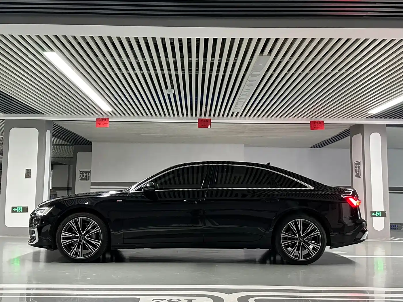 Audi A6L 2025 45 TFSI Premium Sport фото 24