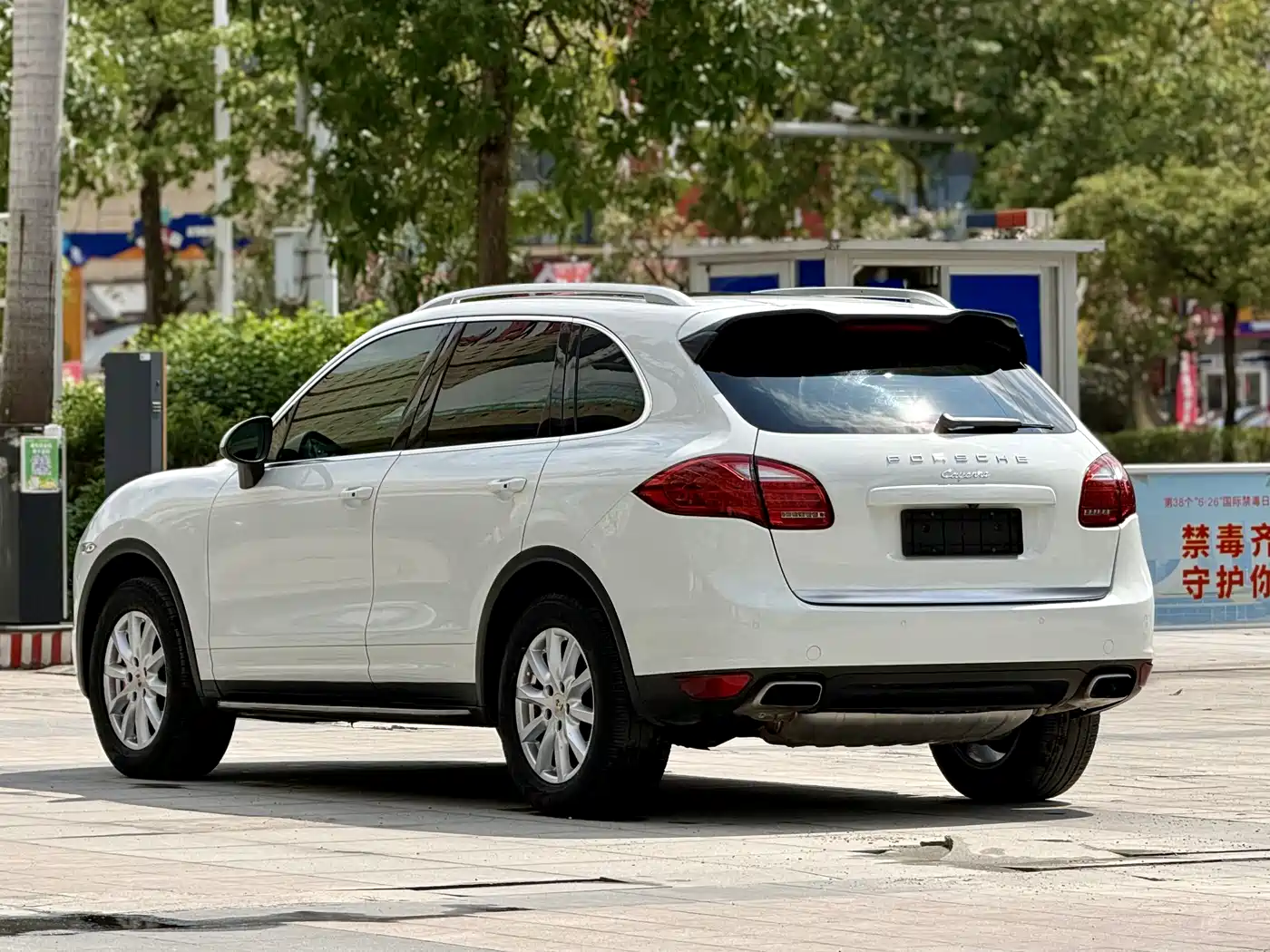 Porsche Cayenne 2011 Cayenne 3.0T фото 6