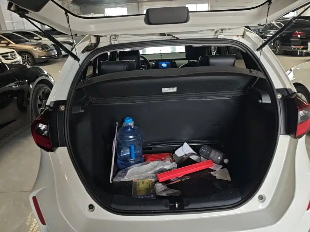 Honda Fit 2023 2022 1.5L CVT Trend Sunroof Edition