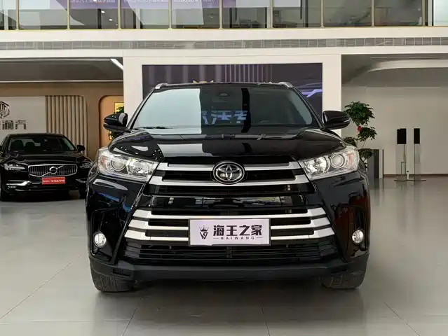  Toyota Highlander 2018 2.0T 4WD Luxury 7-seater China VI