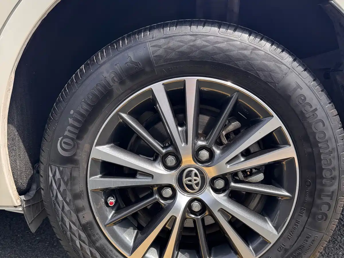 Toyota Levin 2017 1.2T G CVT Elite Edition фото 17