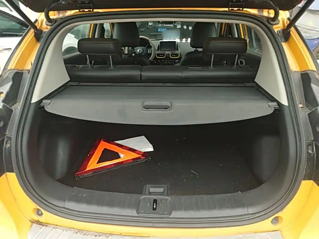 Dongfeng Aeolus Dongfeng Fengshen AX4 2018 2017 1.4T DCT Trendy