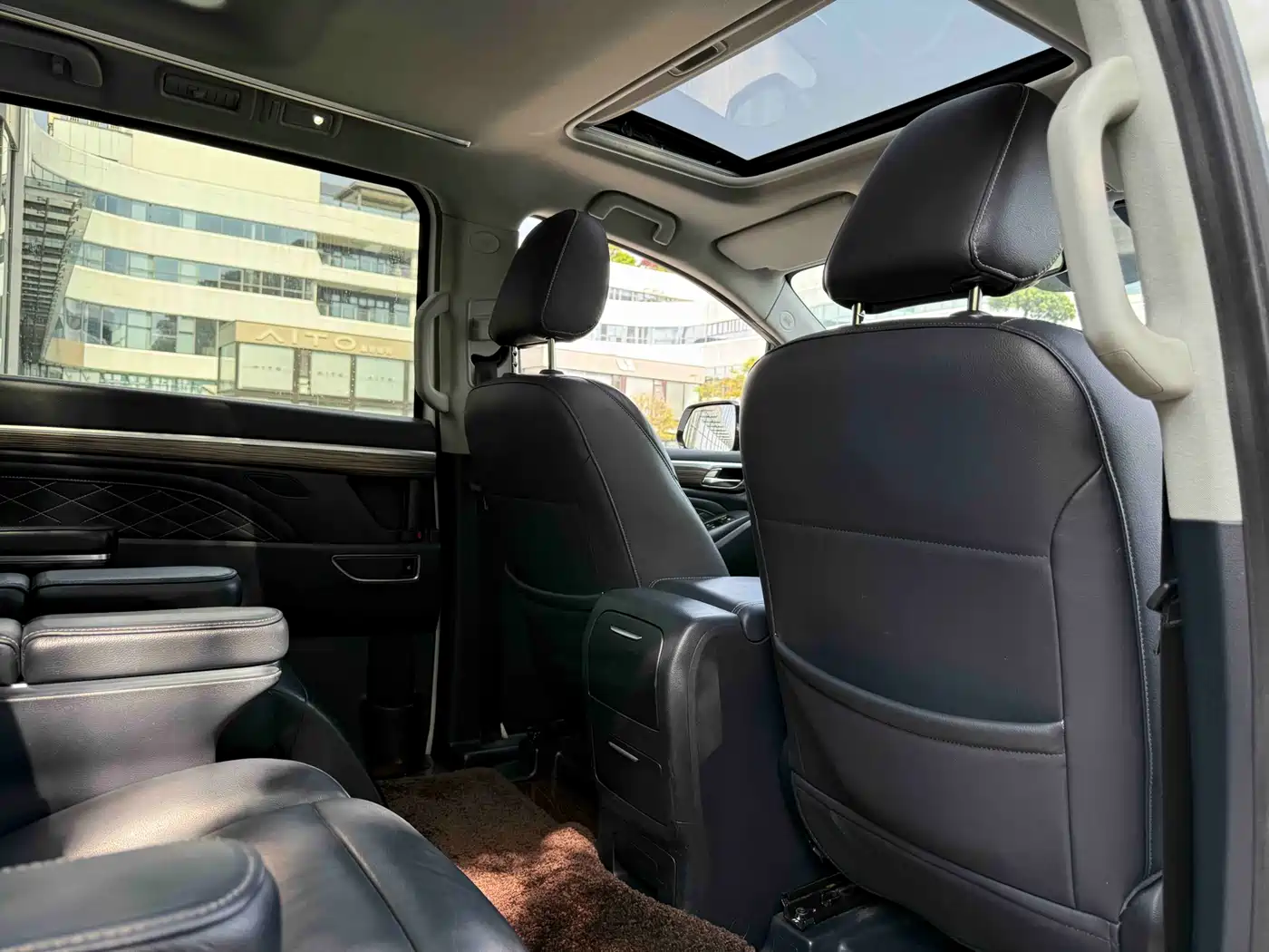 GAC Trumpchi Trumpchi M8 2019 320T Ultimate Edition фото 8