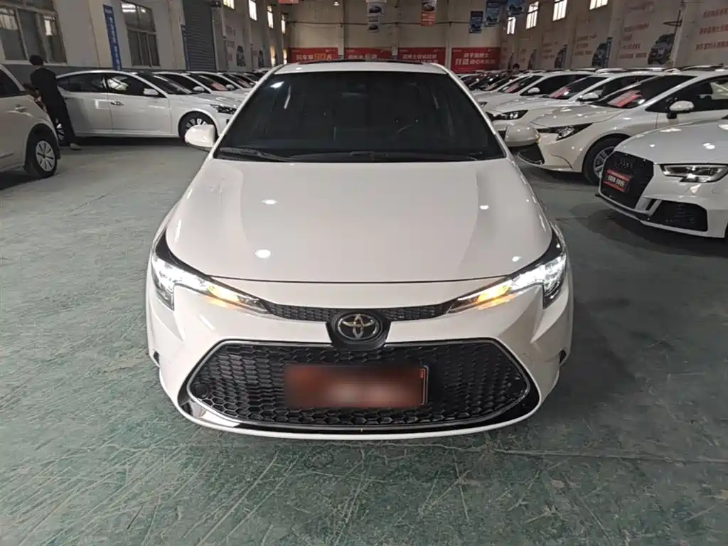 Toyota Levin 2022 185T CVT Luxury Edition фото 3