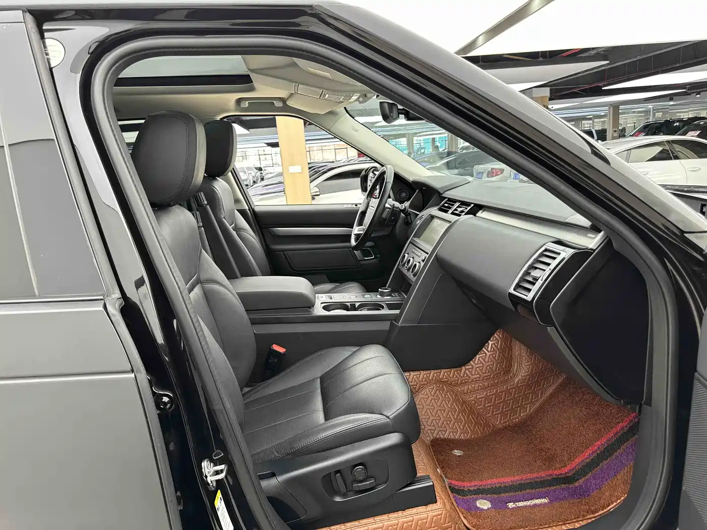 Land Rover Discovery 2020 3.0 SC V6 30th Anniversary Special Edition фото 7