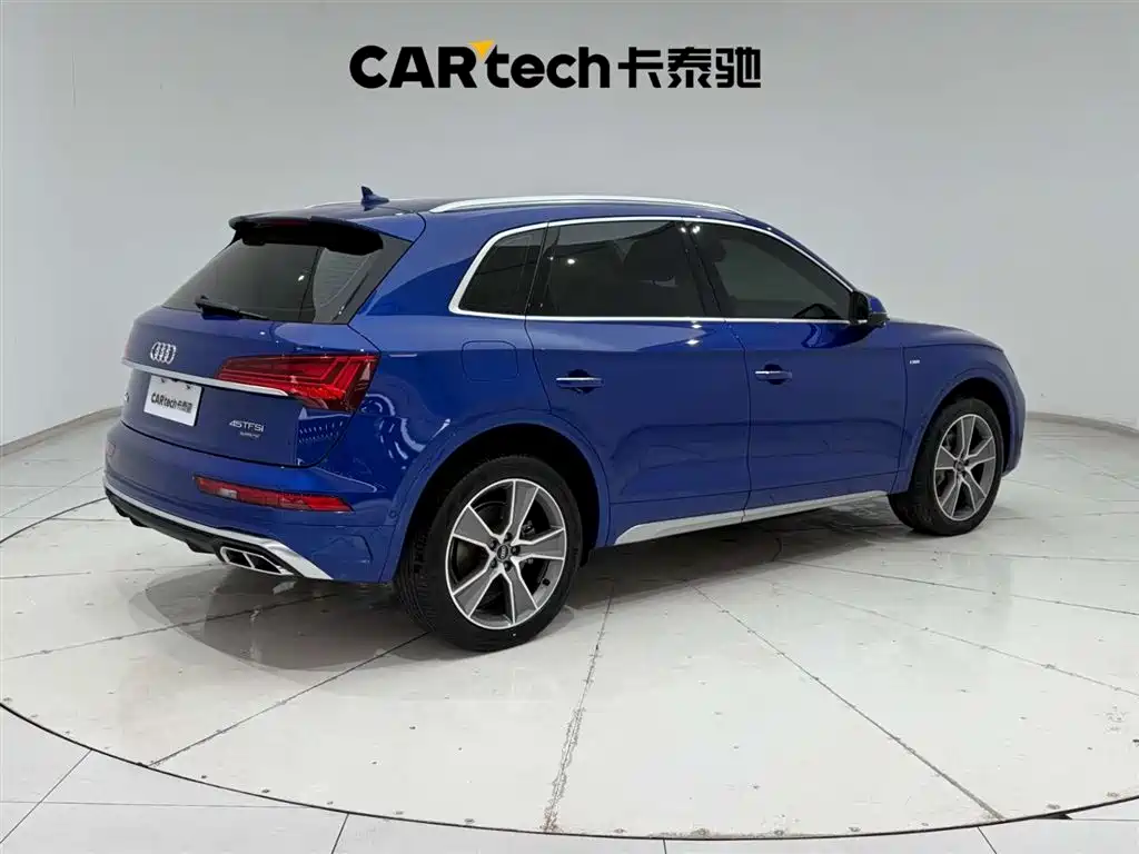 Audi Q5L 2022 45T Luxury Dynamic фото 11