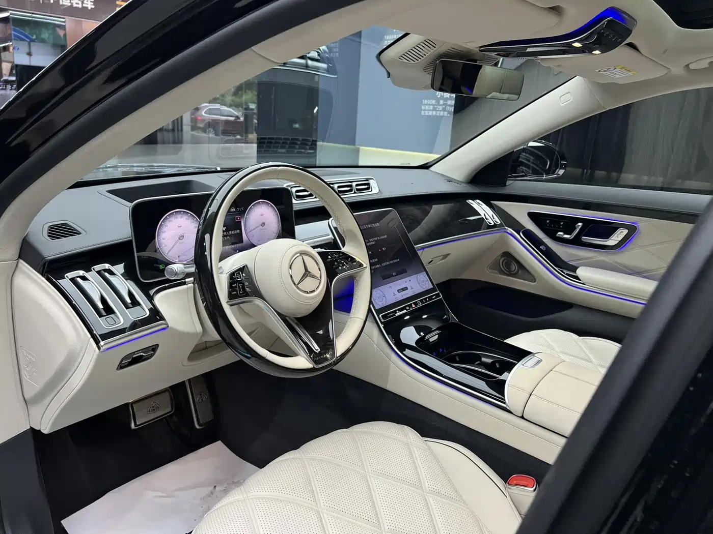 Фото 19 - Mercedes-Benz Maybach S-Class