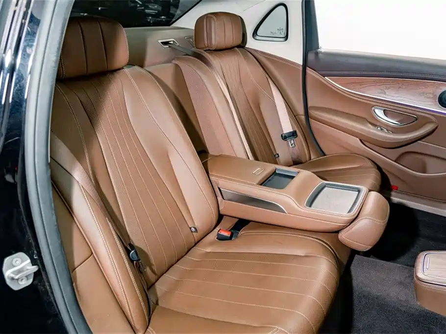 Mercedes-Benz E-Class New Energy 2022 Facelift E 350 e L Plug-in Hybrid Sedan фото 22
