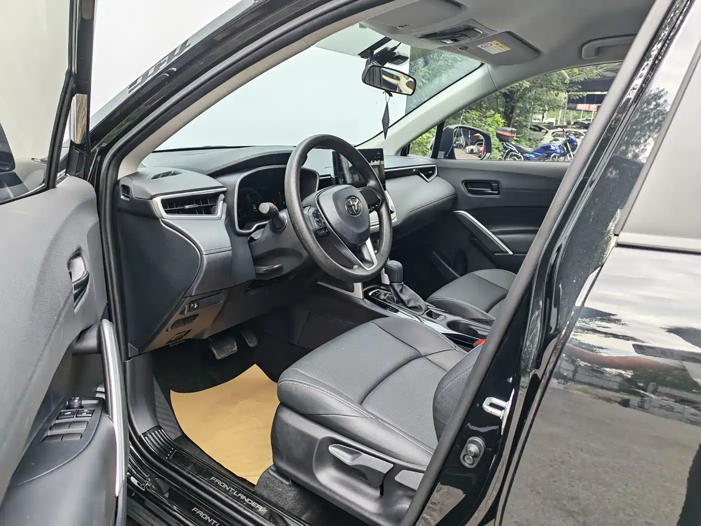 Toyota Frontlander 2025 2024 2.0L CVT Elite Edition