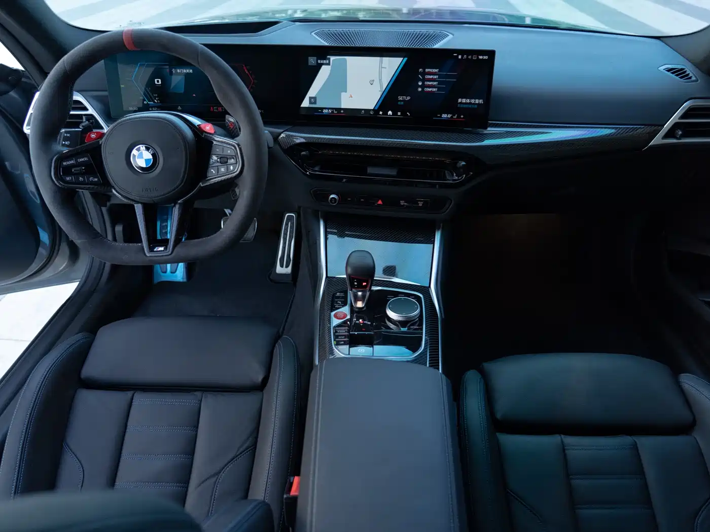 BMW M2 2024 M2 фото 13