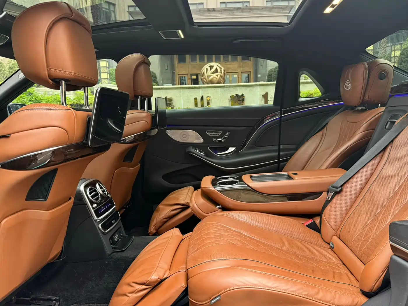 Mercedes-Benz Maybach S-Class 2020 S 450 4MATIC Collector's Edition фото 19