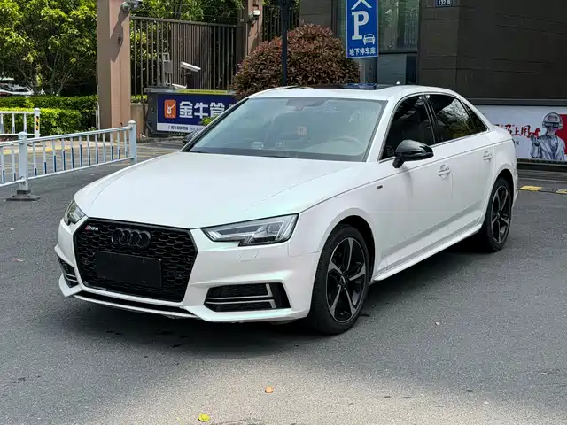AUDI A4L