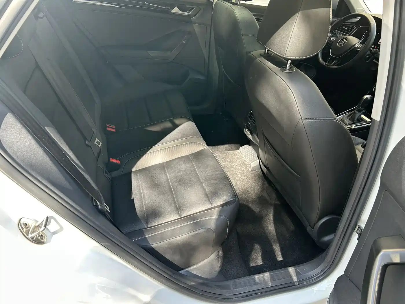 Volkswagen T-ROC 2022 280TSI DSG 2WD Comfort PLUS фото 13
