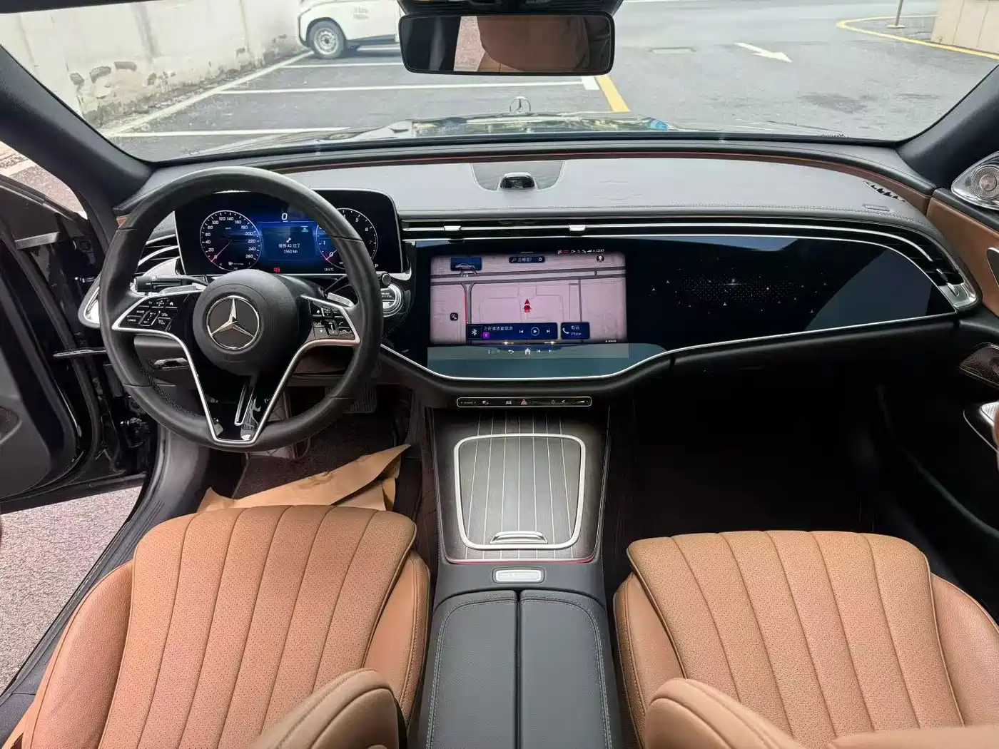 Mercedes-Benz E-Class 2024 Model E 300 L Luxury фото 4