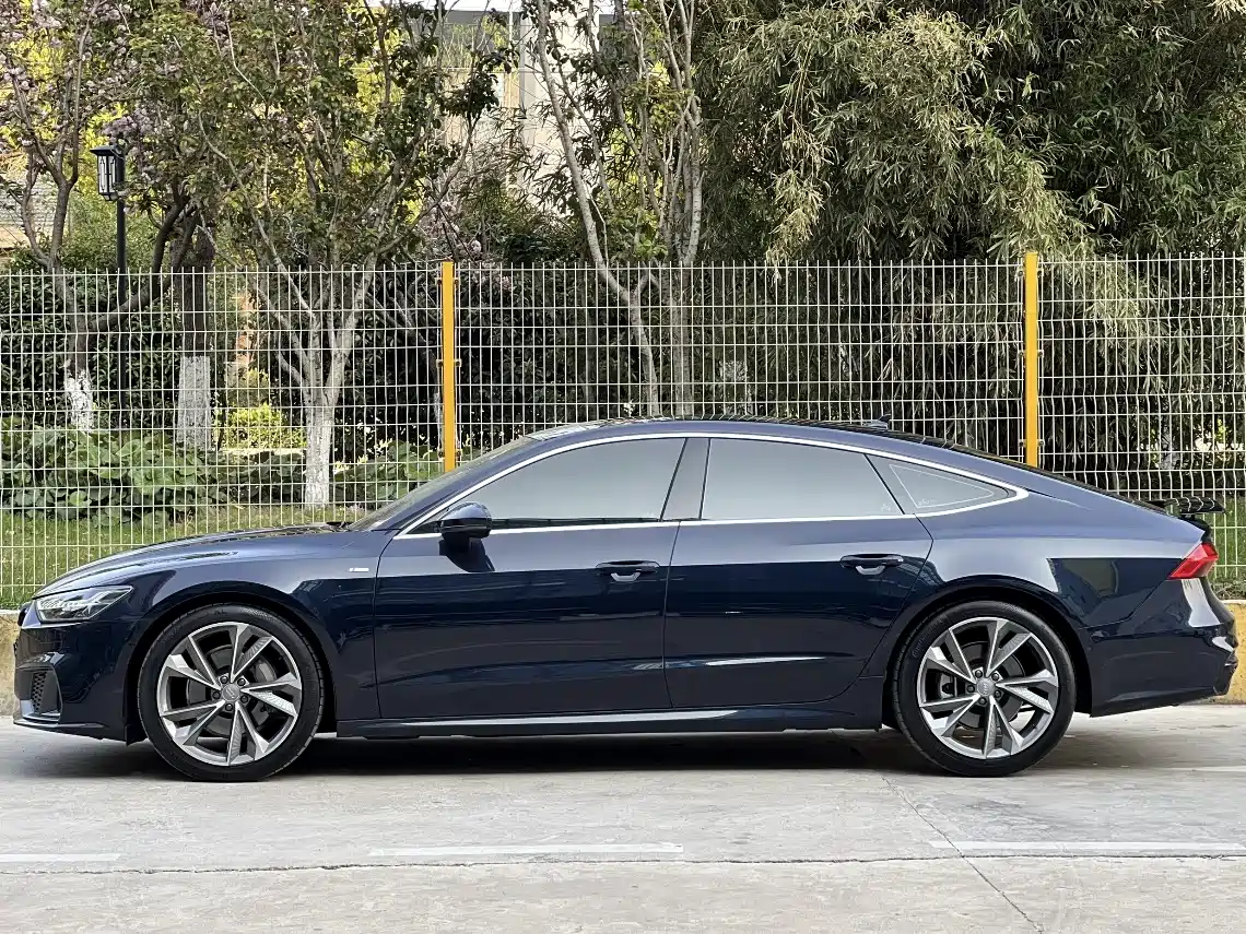 Audi A7 2020 45 TFSI Premium Selection фото 4
