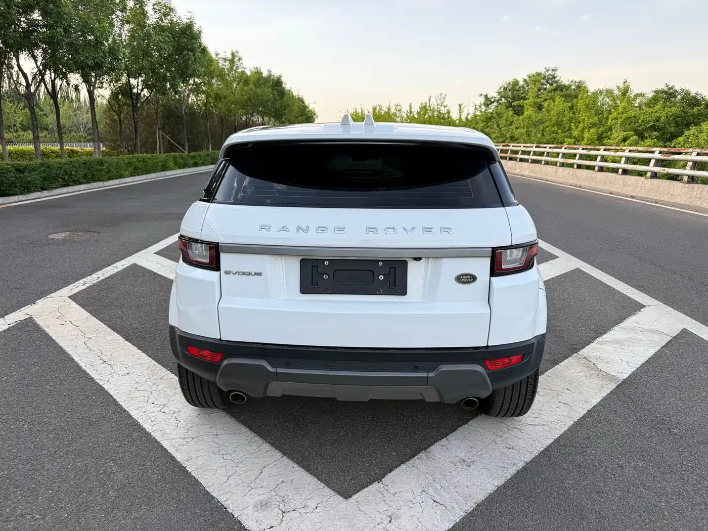 Land Rover Range Rover Evoque 2018 240PS SE Smart Edition фото 8