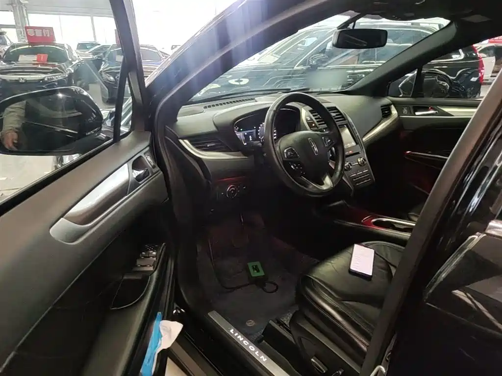 Lincoln MKC 2019 2019 2.0T 2WD Premium Edition China VI