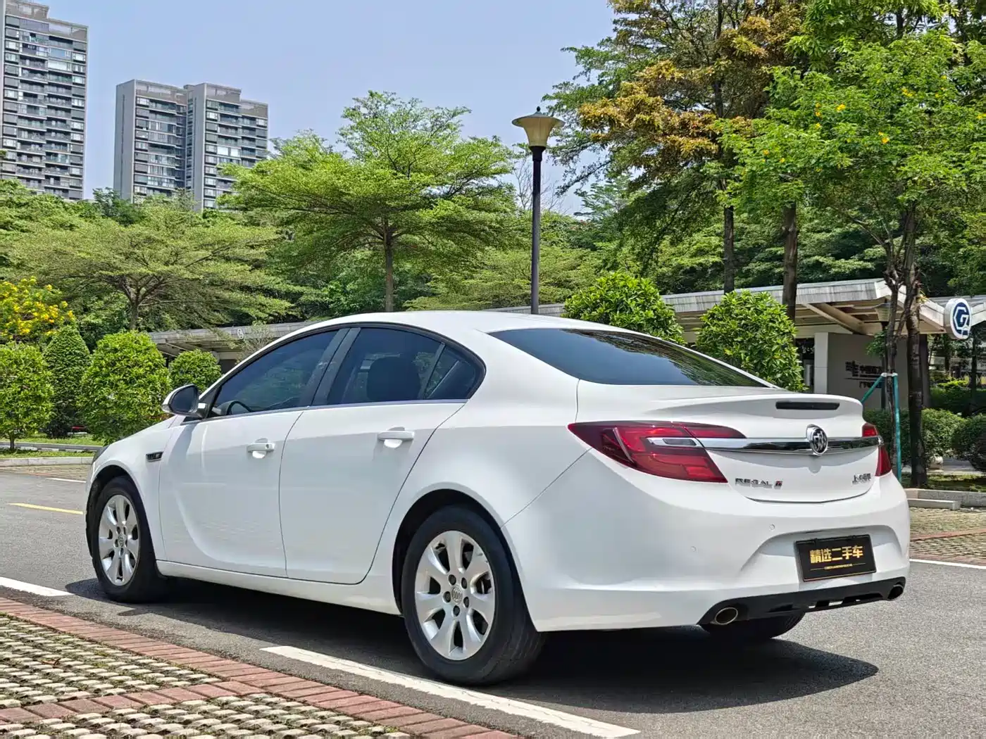 Buick Regal 2015 1.6T Leading Tech Edition фото 6