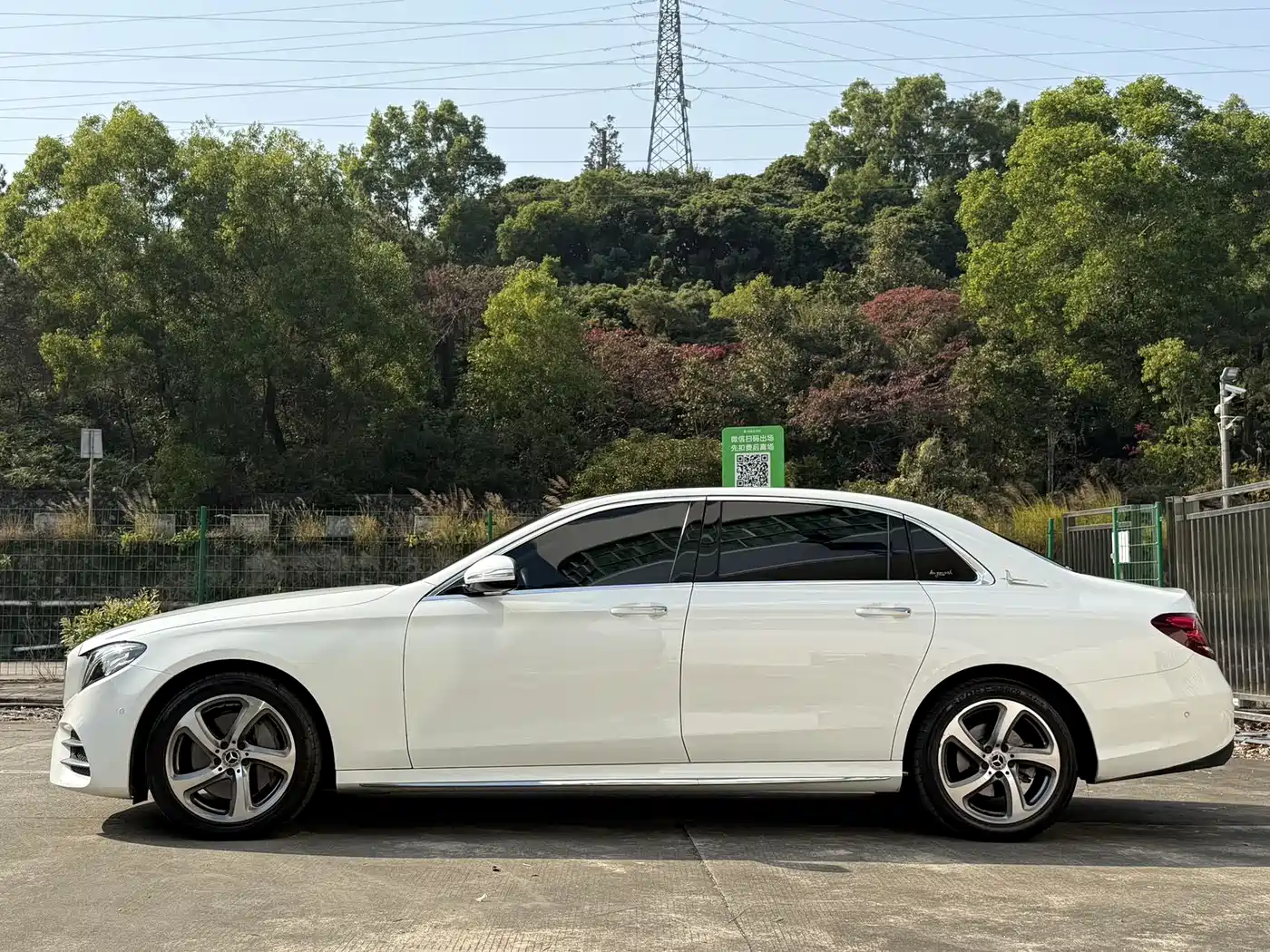 Mercedes-Benz E-Class 2016 E 300 L Sport Fashion Type фото 12