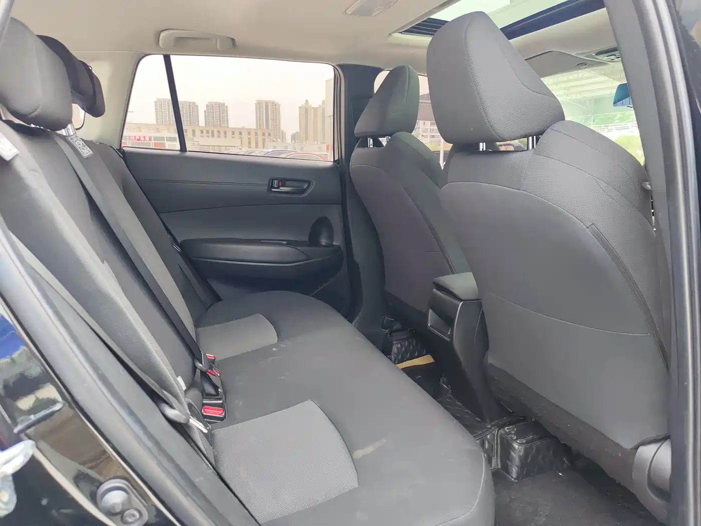 Toyota Frontlander 2022 2.0L CVT Elite фото 15