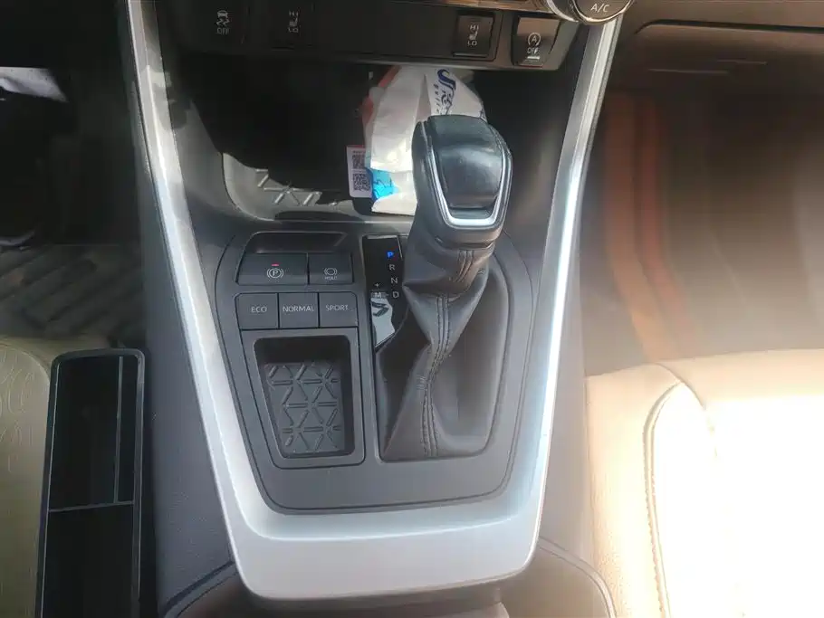 Toyota RAV4 Rongfang 2021 2.0L CVT 2WD Trend PLUS фото 16
