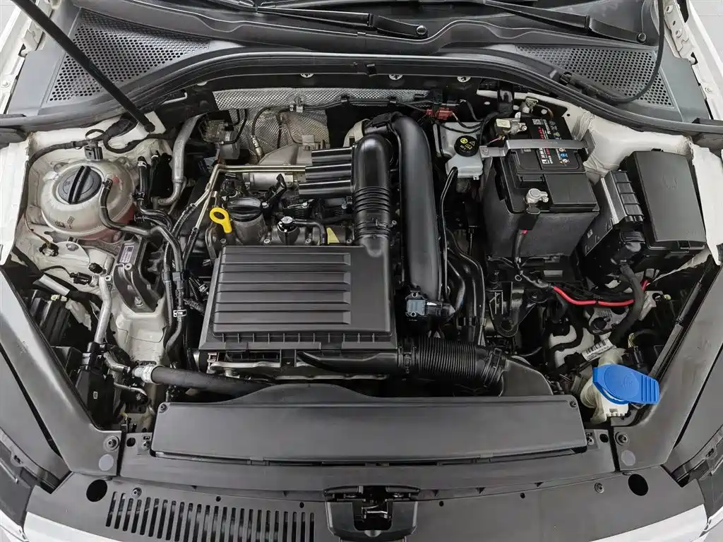 Volkswagen Lamando 2019 230TSI DSG Trend Edition China V фото 6