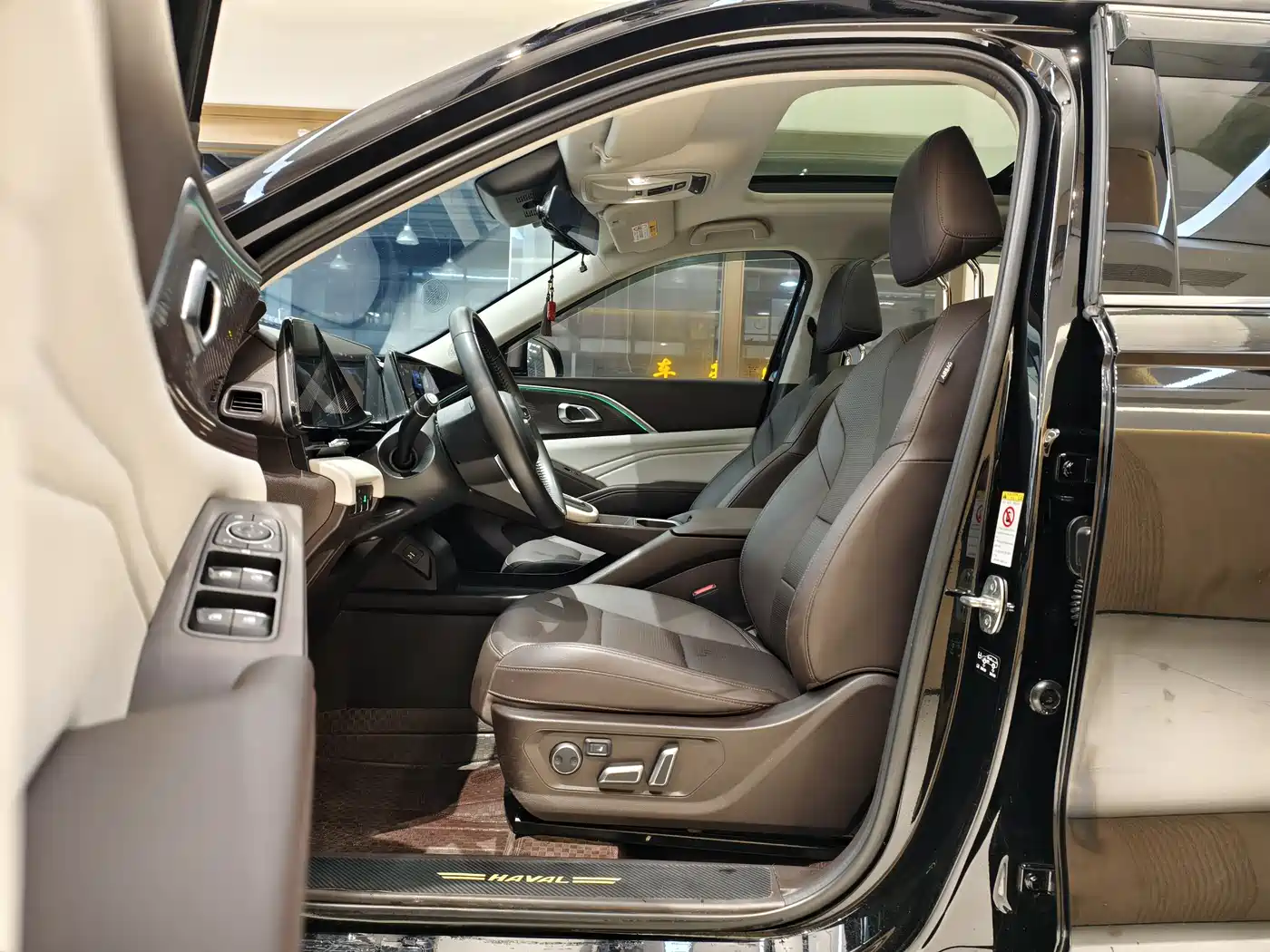 Haval Xiaolong MAX 2023 1.5L Hi4 105 4WD Smart Flagship фото 8