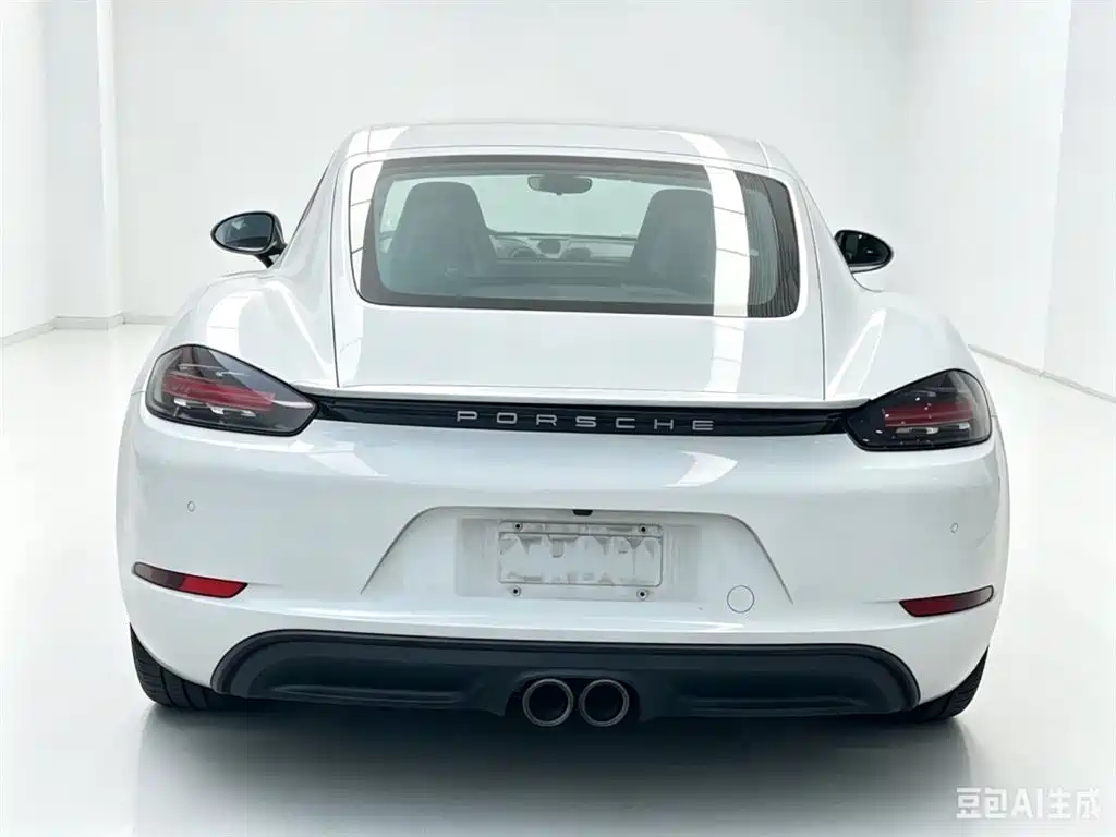 Porsche 718 2019 Cayman T 2.0T фото 6
