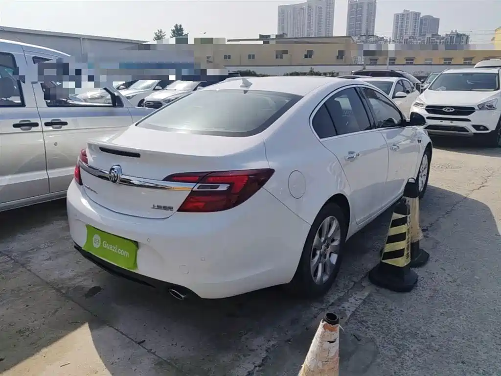 Buick Regal 2015 2.0L Elite Fashion Model фото 7