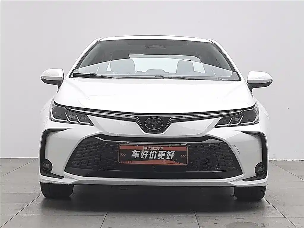 Toyota Corolla 2024 Model 1.8L Smart Hybrid Elite Edition фото 3