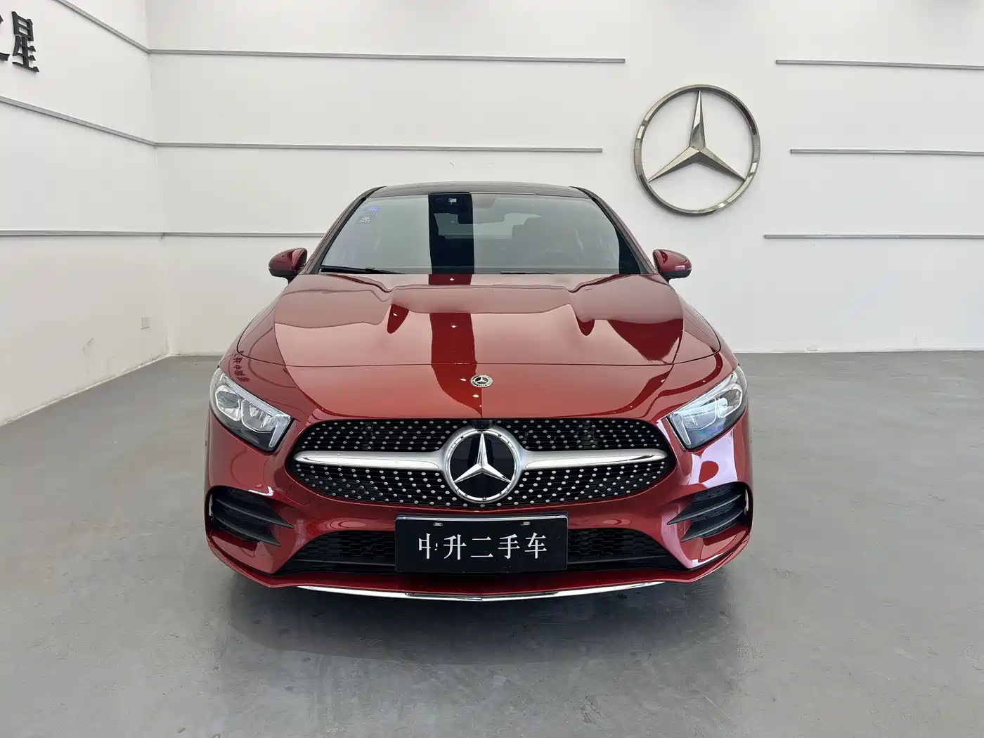 Mercedes-Benz A-Class 2019 A 200 L Sport Sedan фото 3