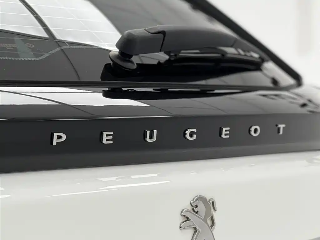 Peugeot 2008 2022 230THP THE ONE фото 15