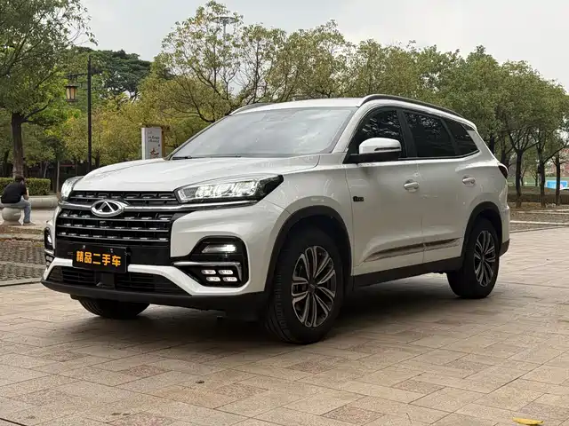 CHERY TIGGO 8