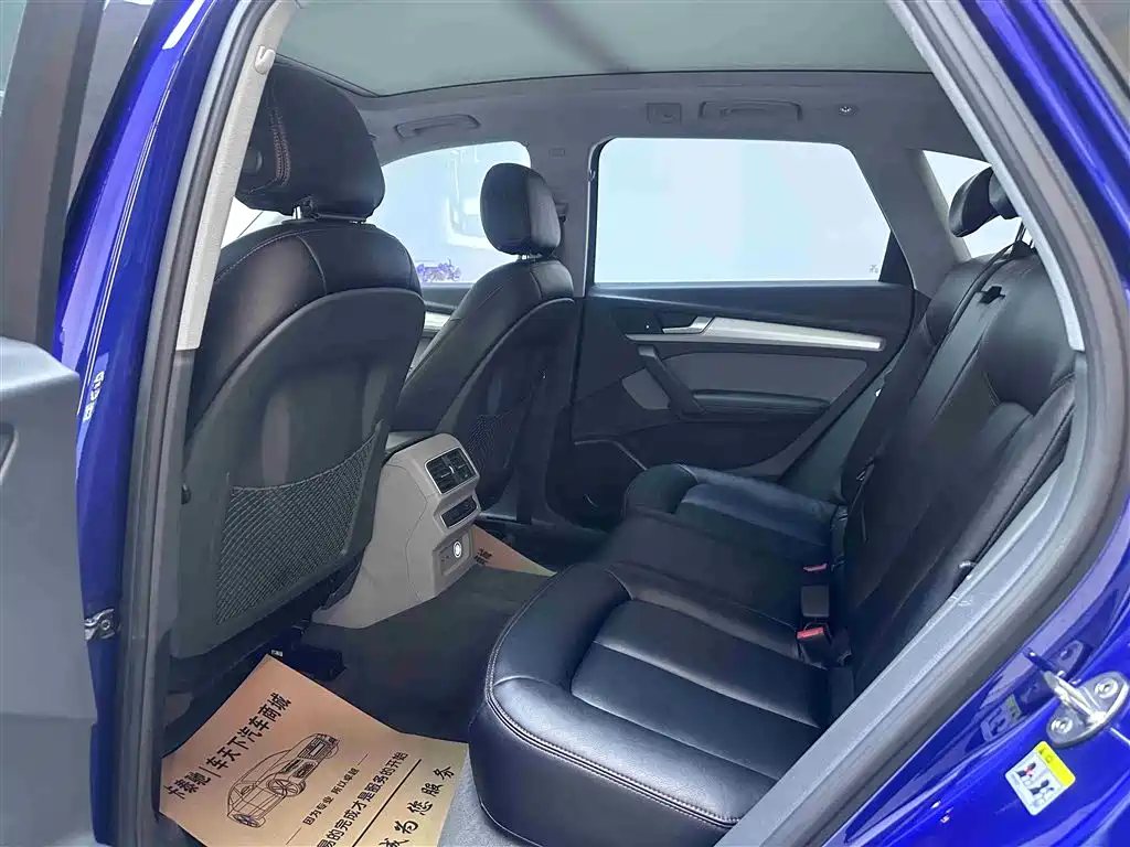 Audi Q5L 2018 40 TFSI Prestige Fashion (China V) фото 4