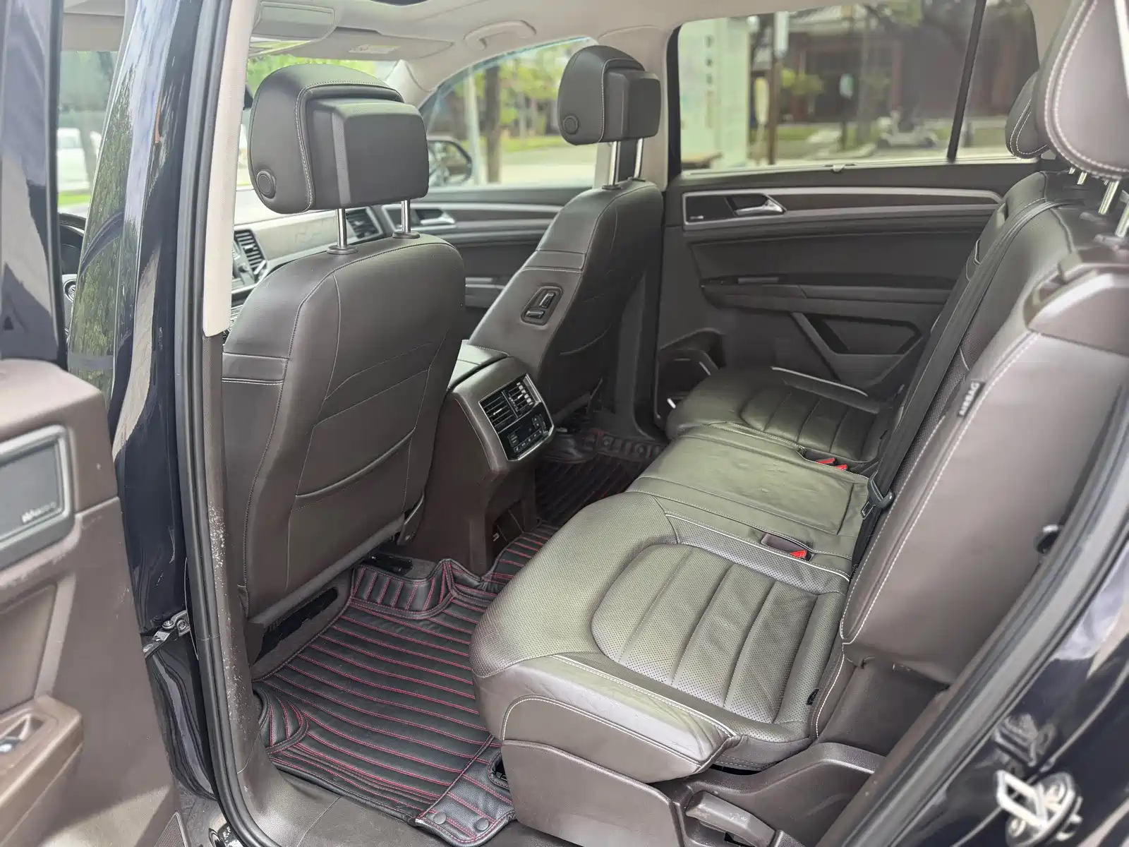 Фото 9 - Volkswagen Teramont