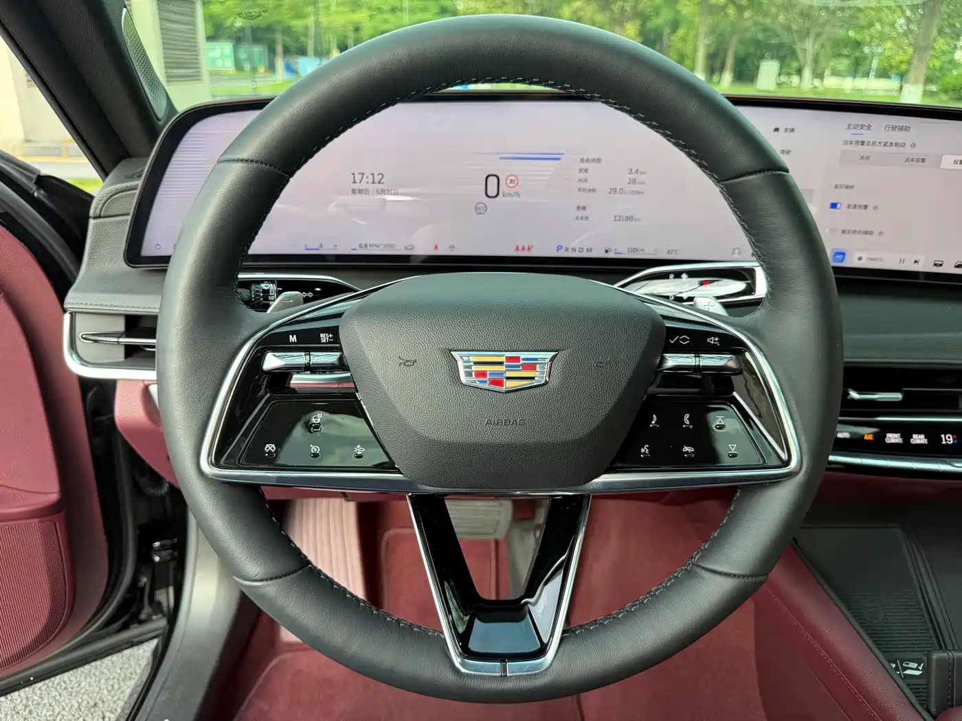 Cadillac CT6 2023 28T Premium Model фото 22