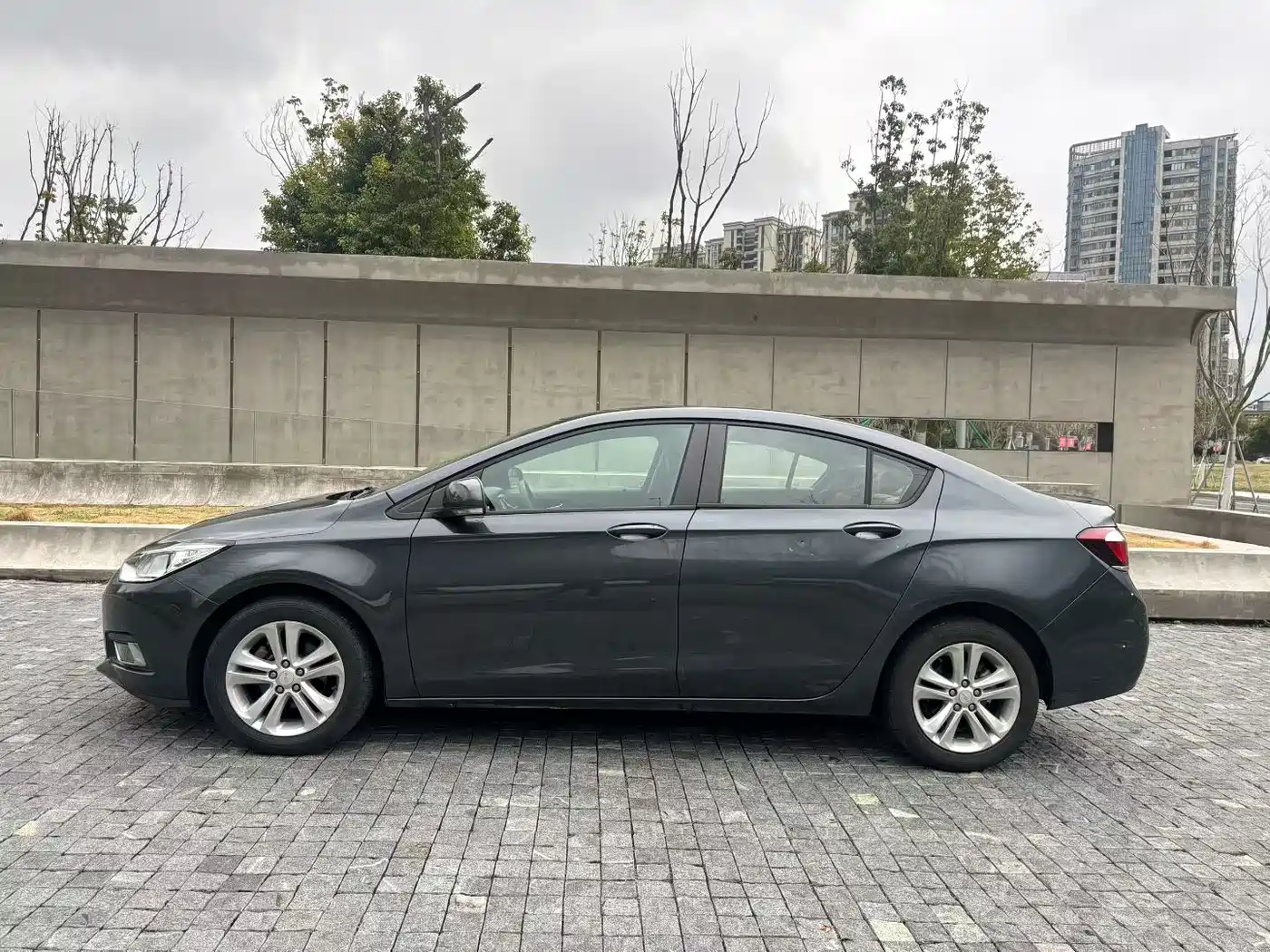 Chevrolet Cruze 2015 1.5L Manual Elite Edition фото 9