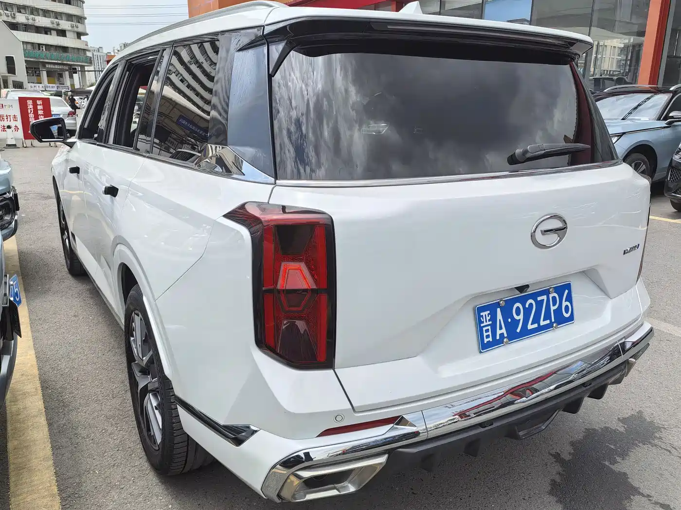 GAC Trumpchi Trumpchi GS8 2022 Dual Engine Series 2.0TM 2WD Premium Edition (7-Seater) фото 16