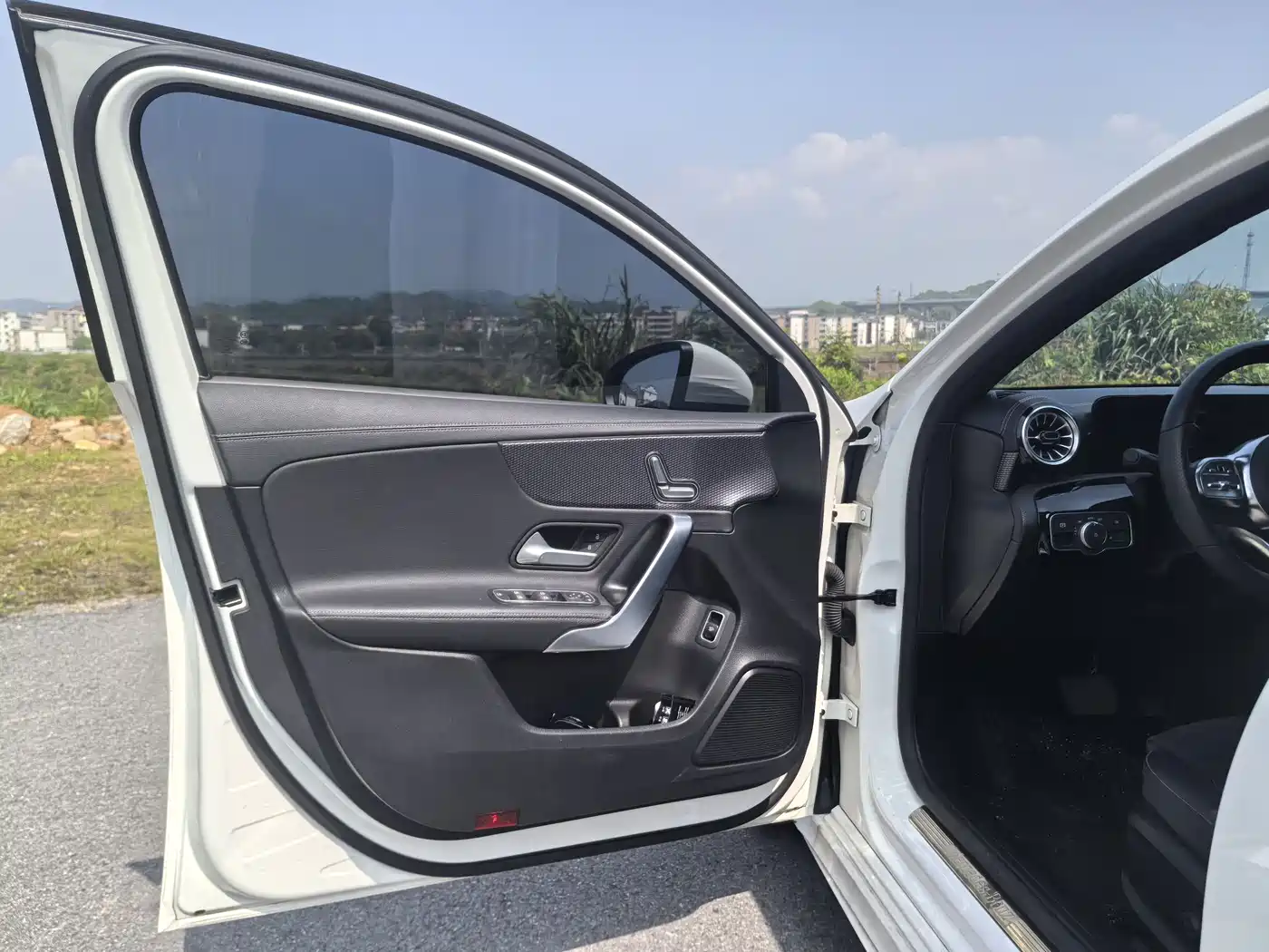 MERCEDES-BENZ CLASS A