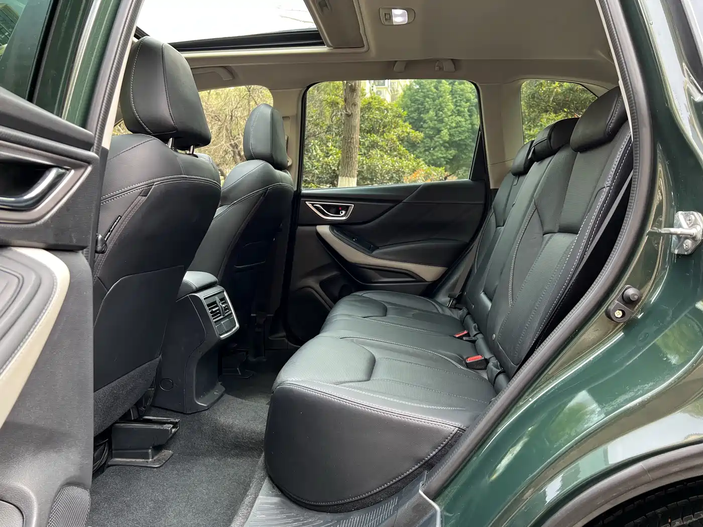 SUBARU FORESTER