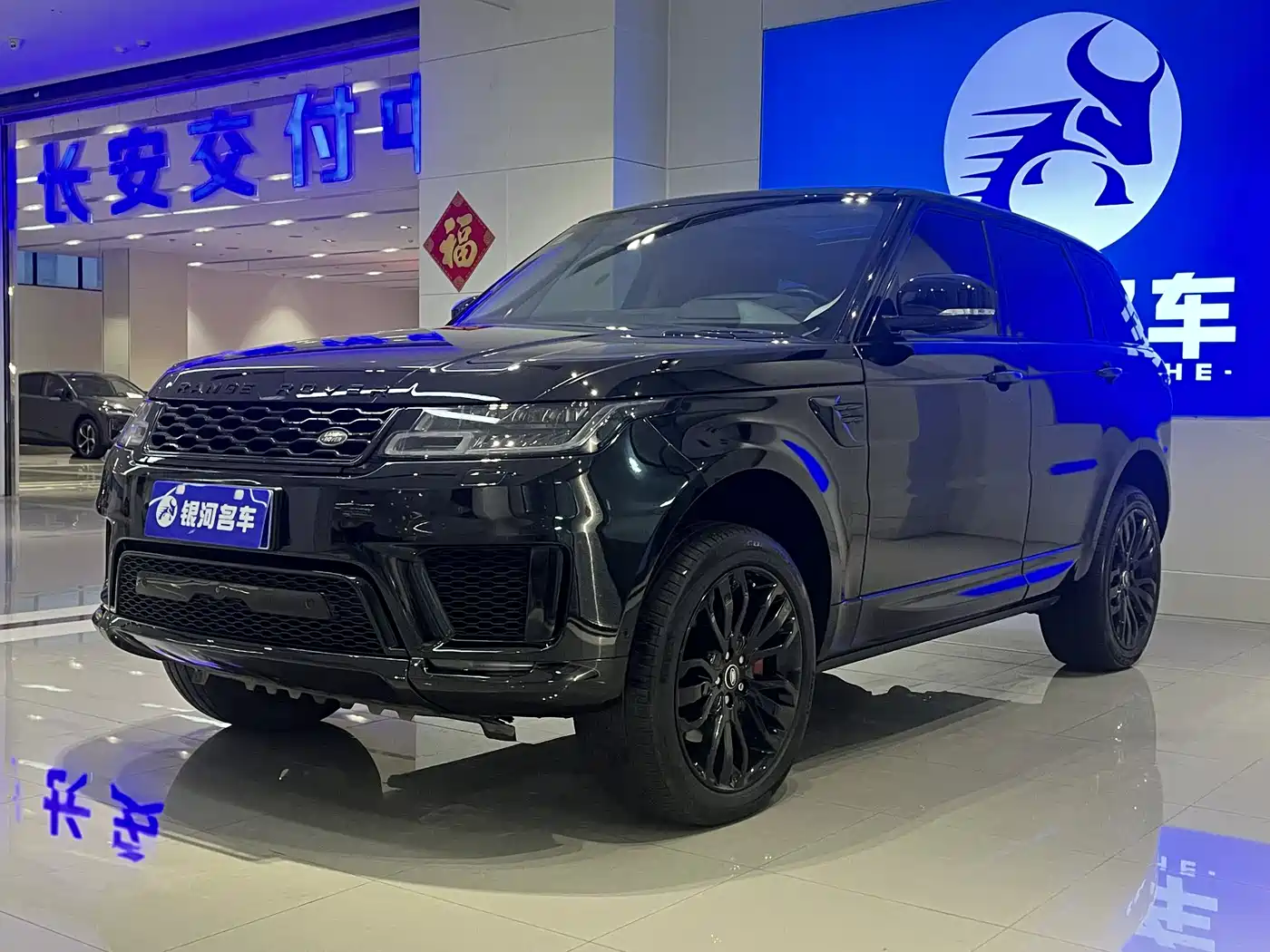 Land Rover Range Rover Sport 2021 3.0 L6 Gloss Black Edition