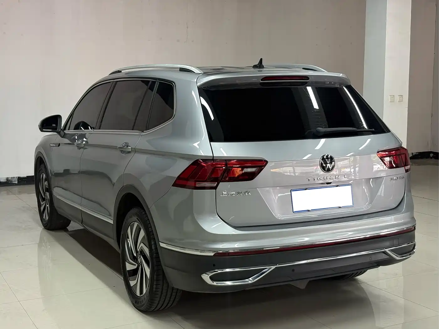 Volkswagen Tiguan L 2022 330TSI Automatic 2WD Smart Edition фото 5