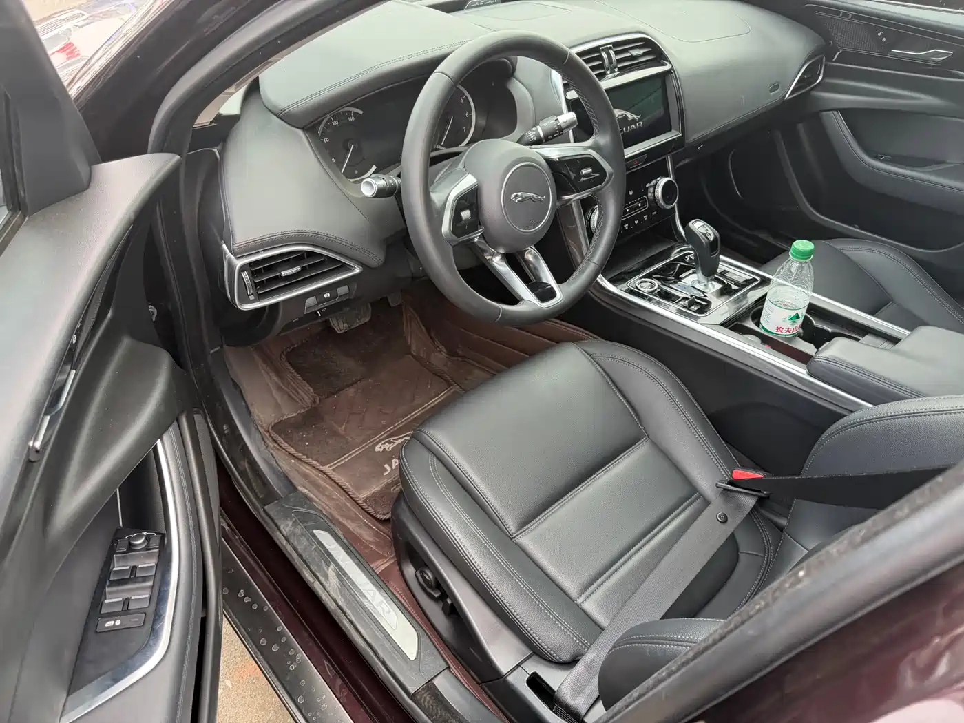 Jaguar XEL 2020 2.0T 200PS S Progressive Elegance Edition фото 5
