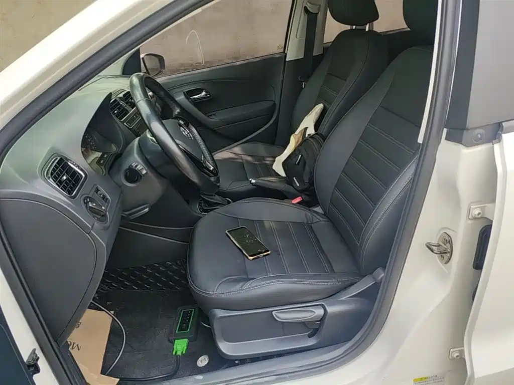 Volkswagen Polo 2018 1.5L Auto Comfort фото 15