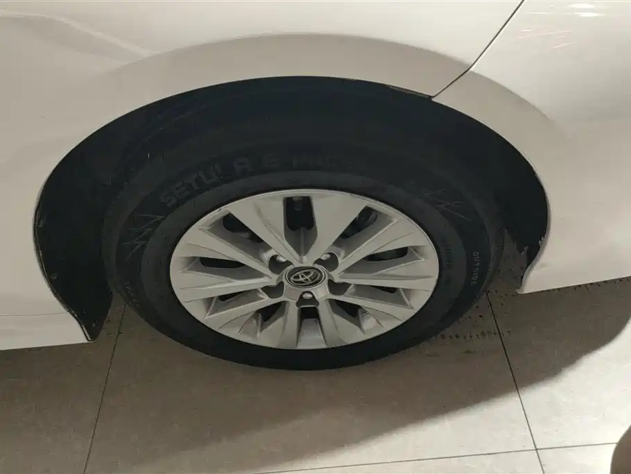 Toyota Corolla 2019 1.2T S-CVT GL-i Elite Edition фото 6