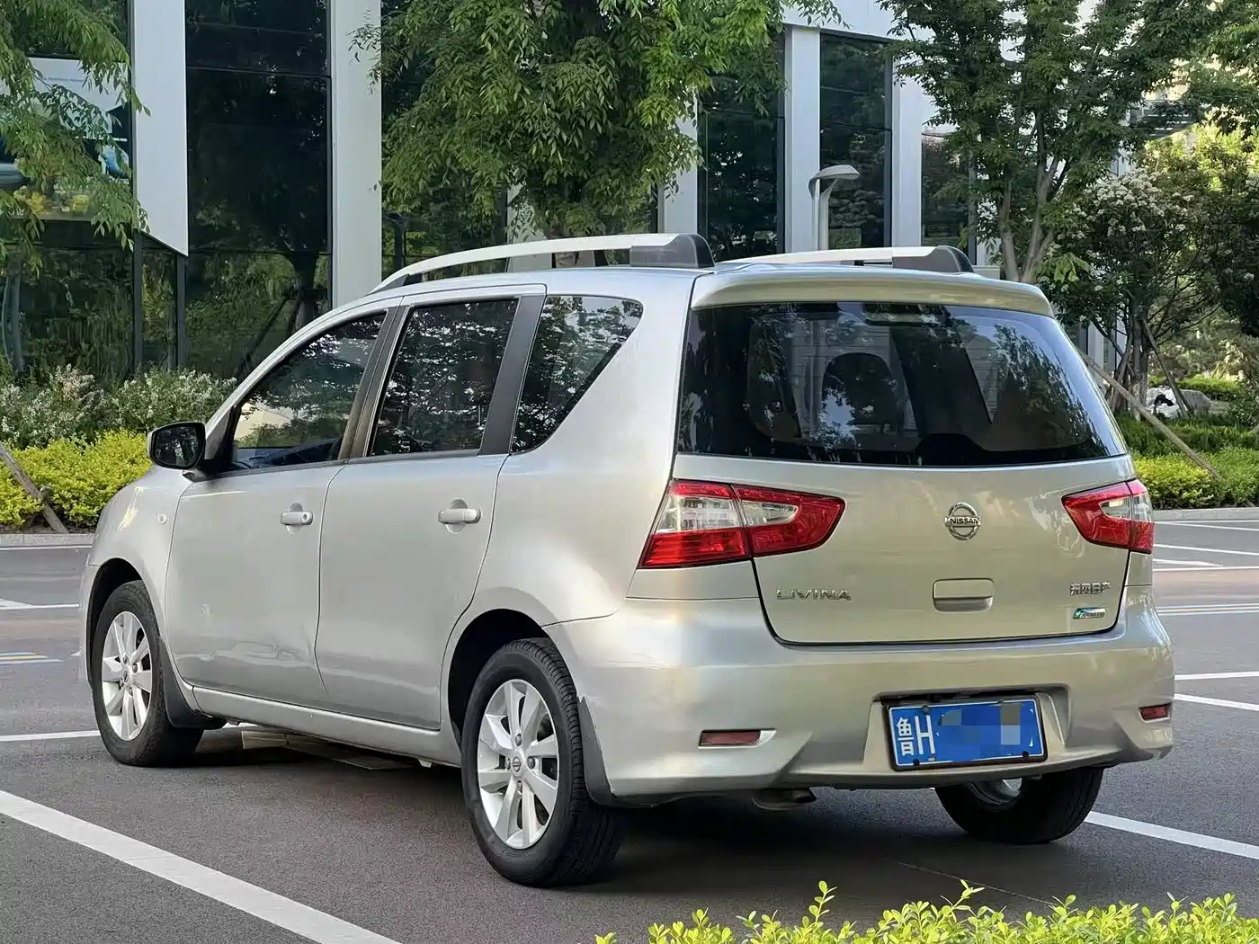 Nissan Livina 2014 2013 1.6XE CVT Comfort